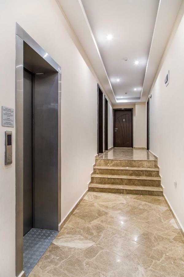 Адена Трейд Еоод Chernomorets Ngoại thất bức ảnh